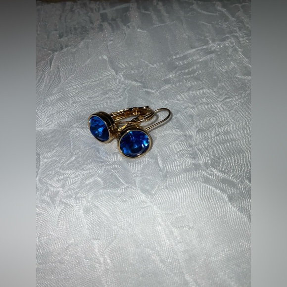 SWAROVSKI Swan MultiColored Bezel Set Crystal Long Necklace & Earrings - Picture 10 of 11